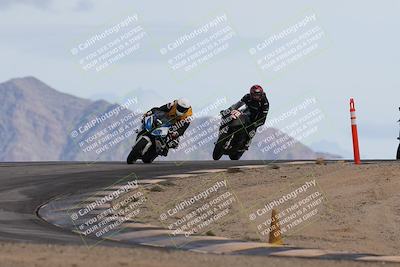 media/Nov-16-2025-Race Pace (Sun) [[8c5fa54630]]/Non Verified Riders (1st 20 Minutes)/6-Turn 12 (2pm)/